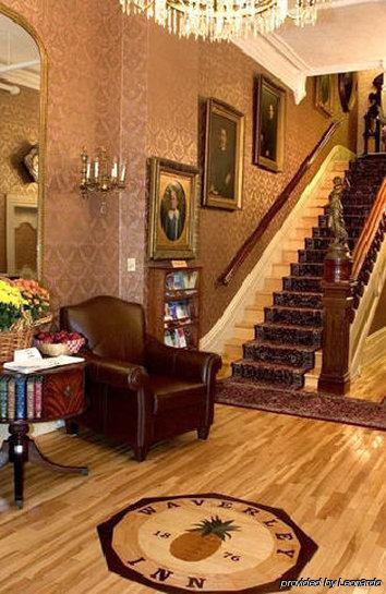 Halifax Waverley Inn Экстерьер фото