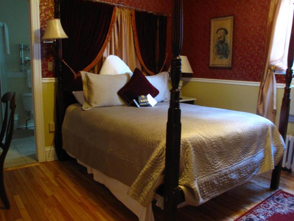 Halifax Waverley Inn Номер фото